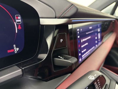 2026 Porsche Macan Electric Electric 4
