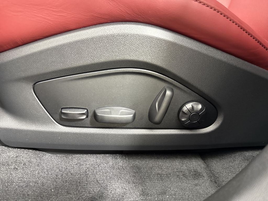 2026 Porsche Macan Electric Electric 4