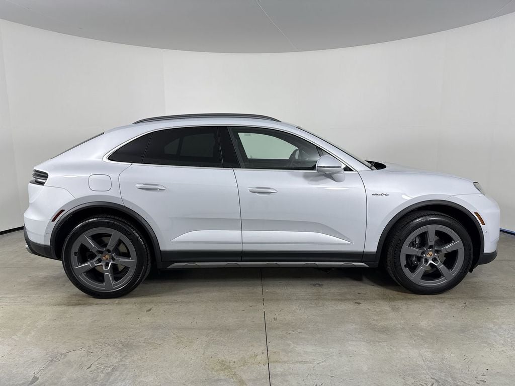 2026 Porsche Macan Electric Electric 4