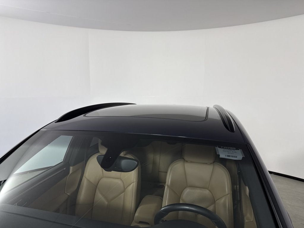2016 Porsche Macan S