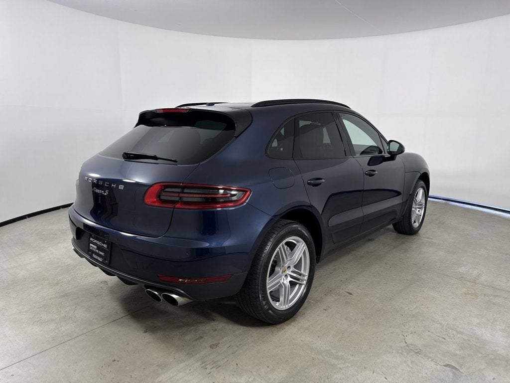 2016 Porsche Macan S