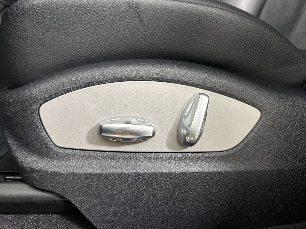 2021 Porsche Macan S