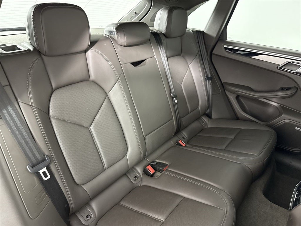 2020 Porsche Macan S