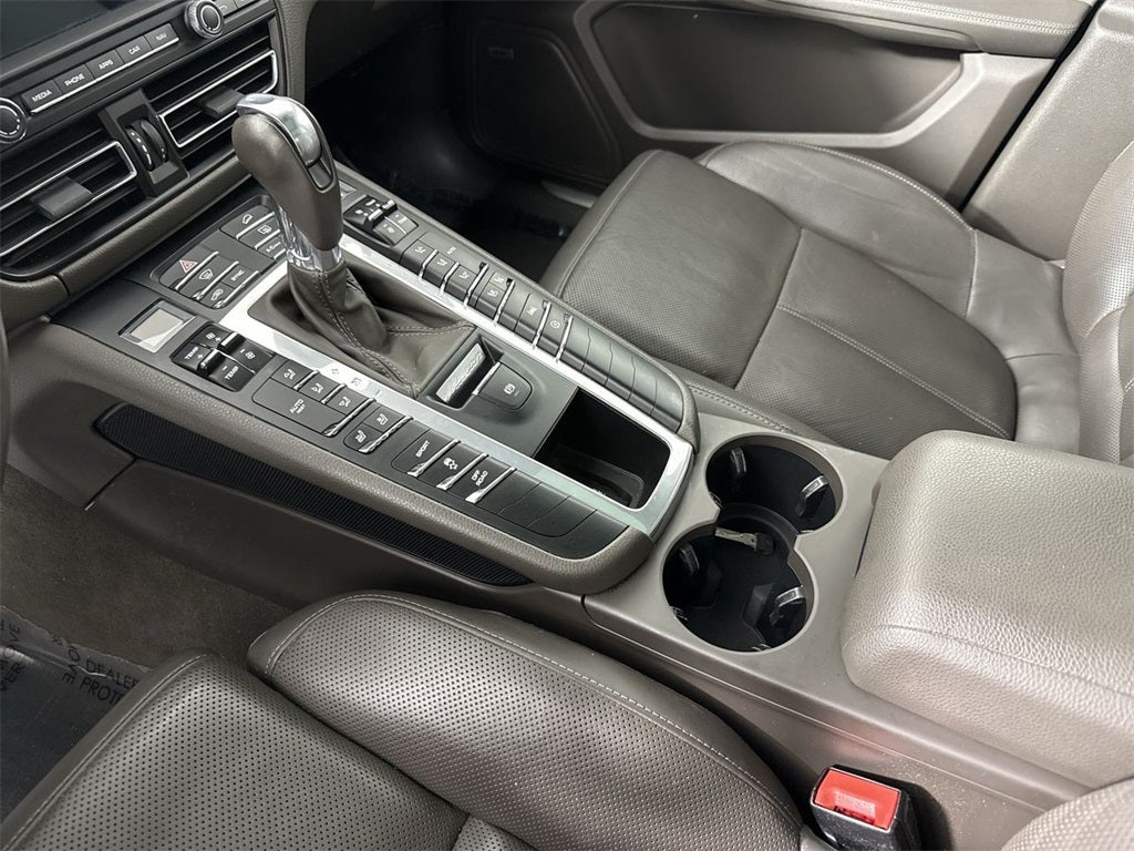 2020 Porsche Macan S