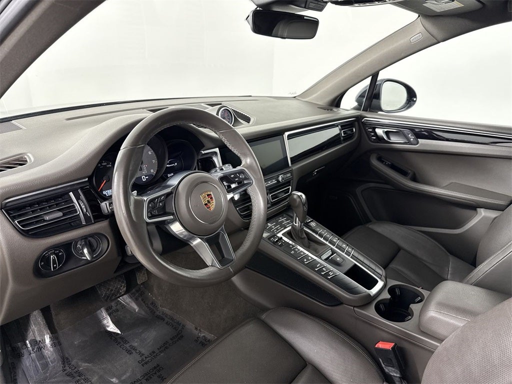 2020 Porsche Macan S