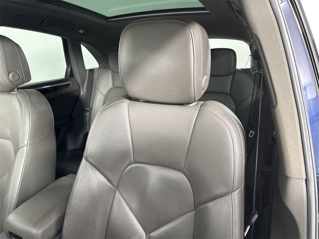 2020 Porsche Macan S