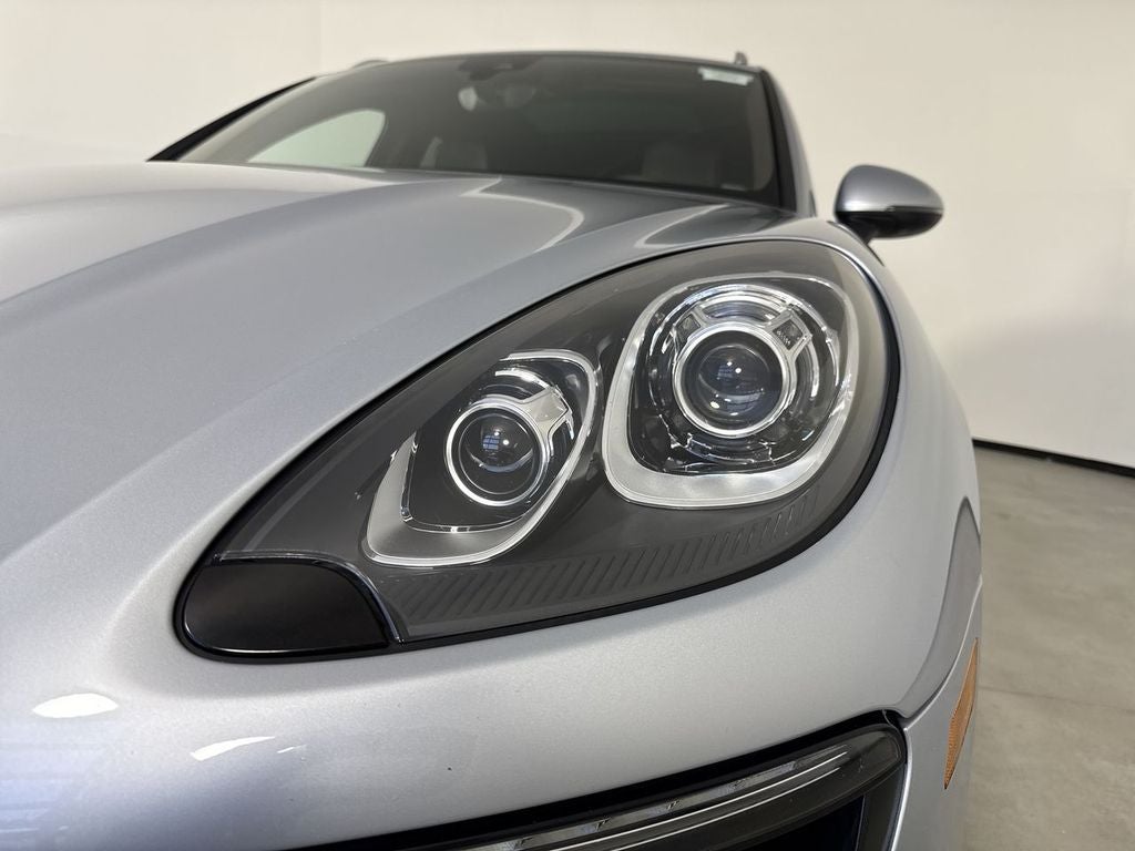 2018 Porsche Macan Macan S