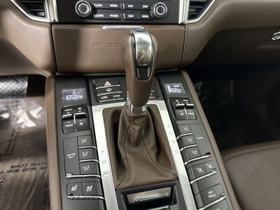 2018 Porsche Macan Macan S