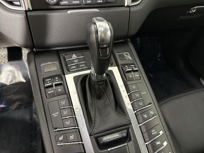 2018 Porsche Macan S
