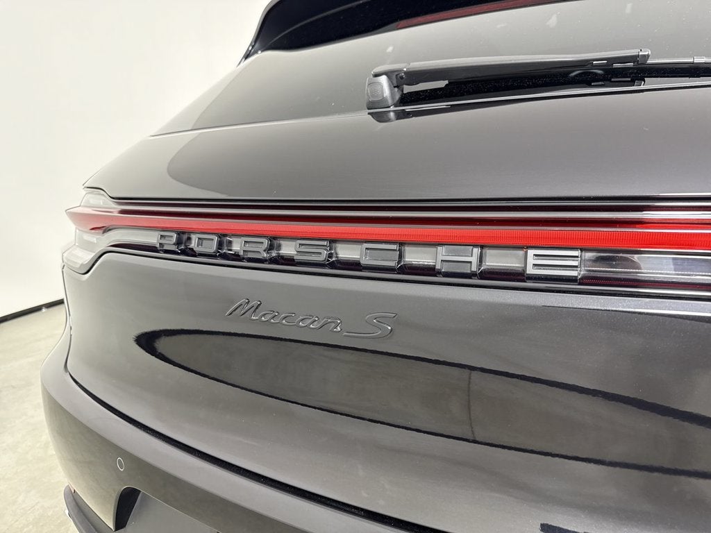 2020 Porsche Macan S