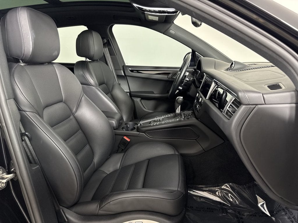 2020 Porsche Macan S