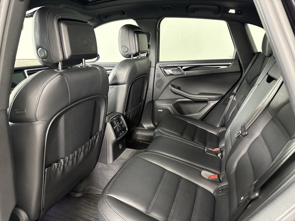 2020 Porsche Macan S