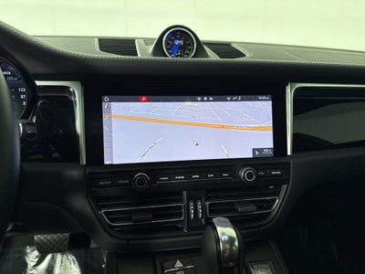 2020 Porsche Macan S