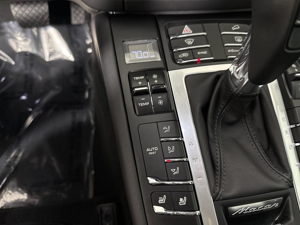 2020 Porsche Macan S