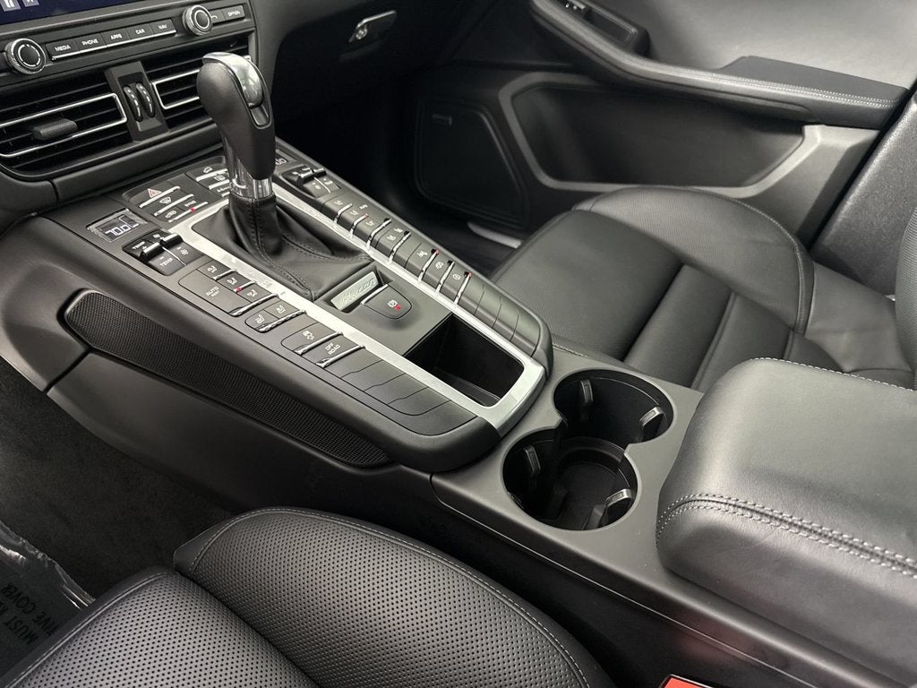 2020 Porsche Macan S