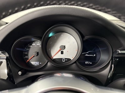 2020 Porsche Macan S