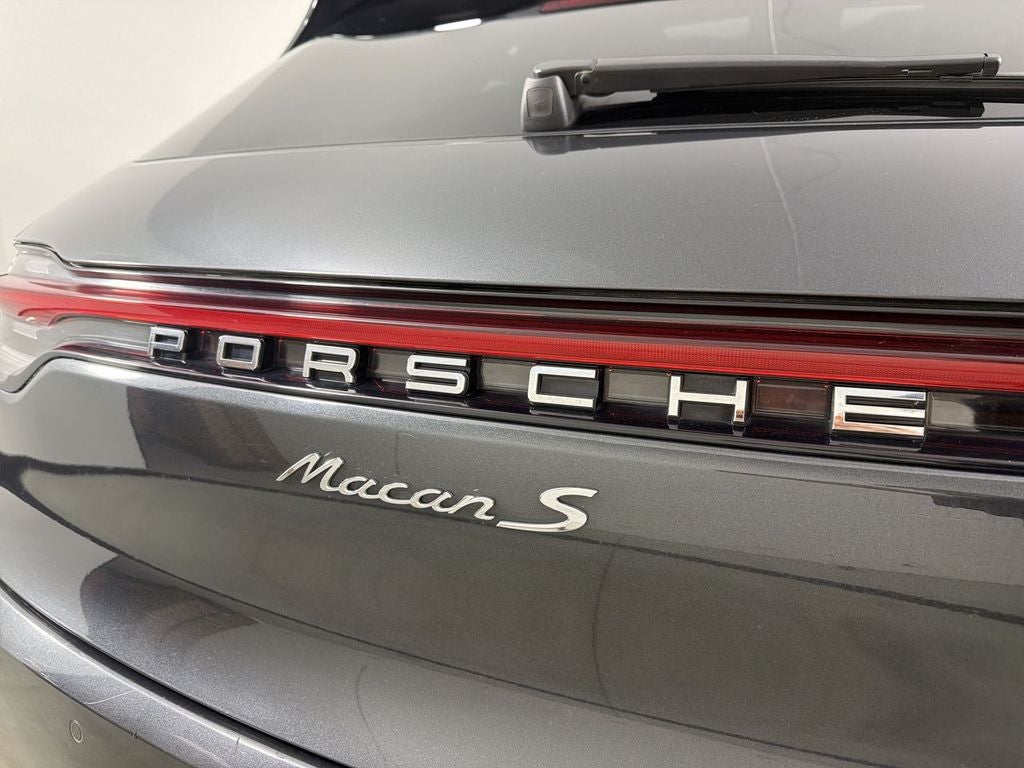 2021 Porsche Macan S