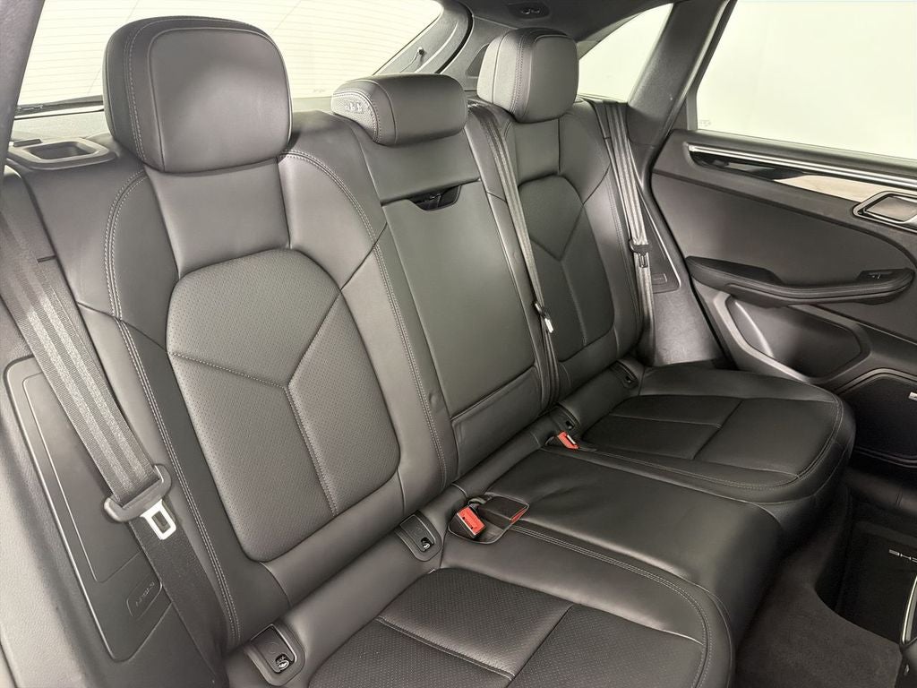 2021 Porsche Macan S