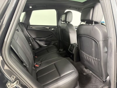 2021 Porsche Macan S