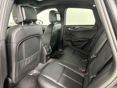 2021 Porsche Macan S