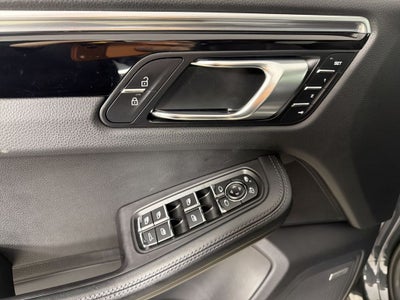 2021 Porsche Macan S