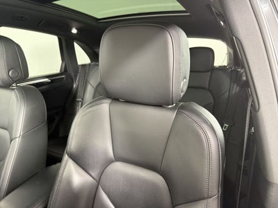 2021 Porsche Macan S