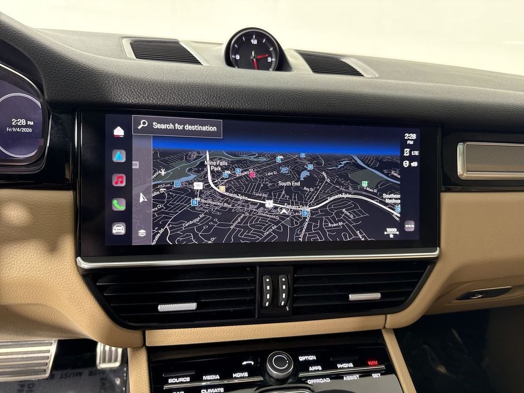 2023 Porsche Cayenne Cayenne S Platinum Edition
