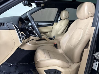 2023 Porsche Cayenne Cayenne S Platinum Edition