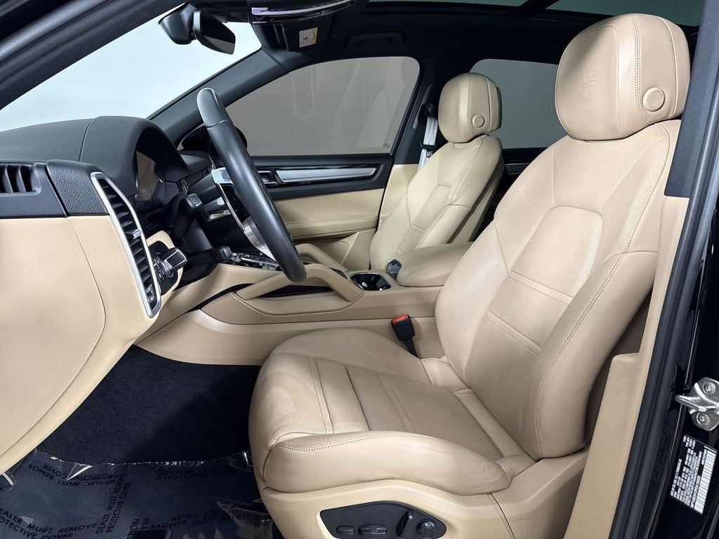 2023 Porsche Cayenne Cayenne S Platinum Edition