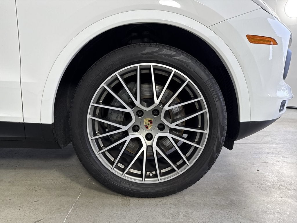 2023 Porsche Cayenne S
