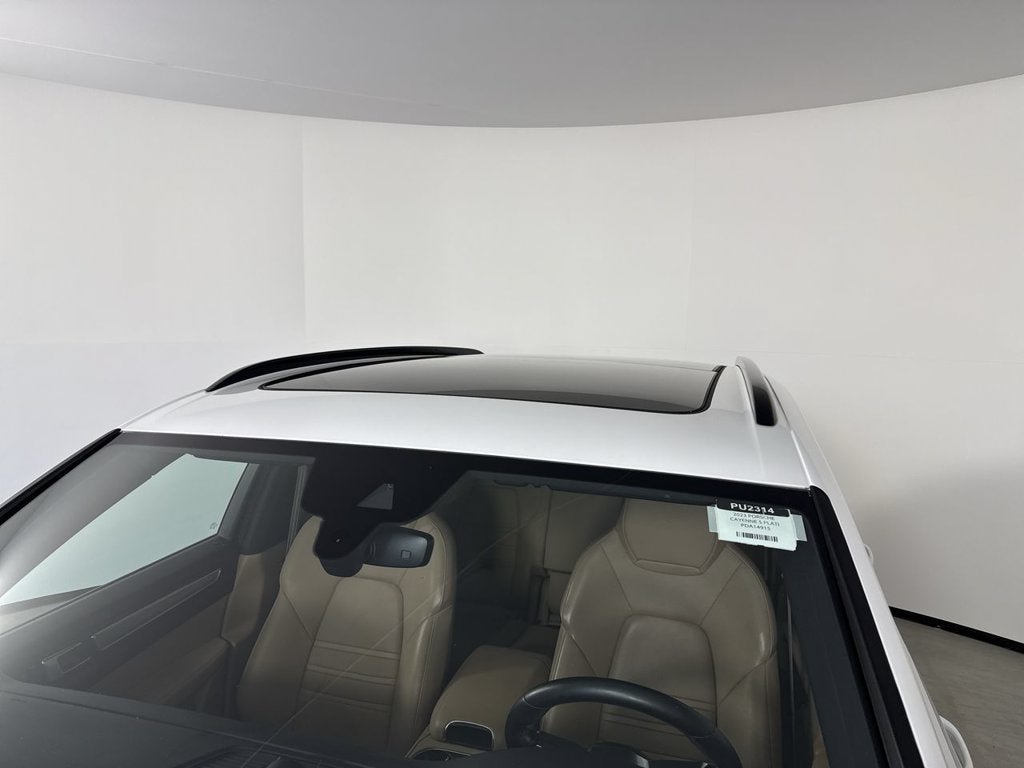 2023 Porsche Cayenne S