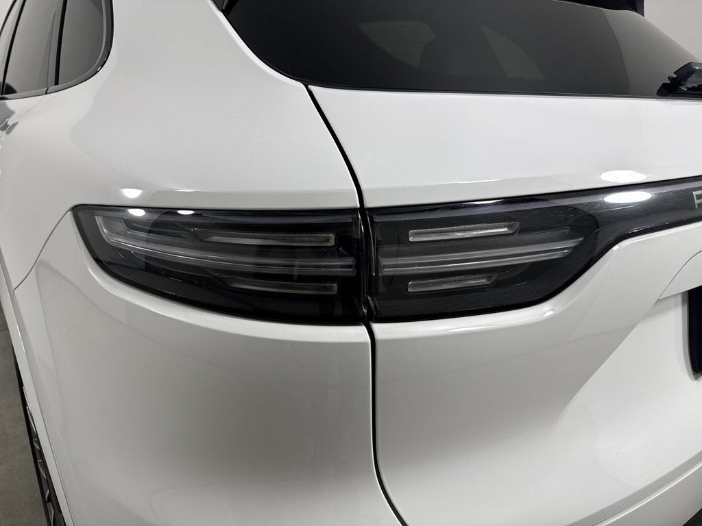 2023 Porsche Cayenne S