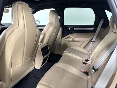 2023 Porsche Cayenne S