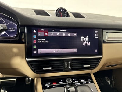 2023 Porsche Cayenne S