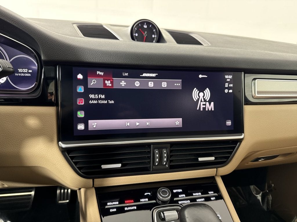 2023 Porsche Cayenne S