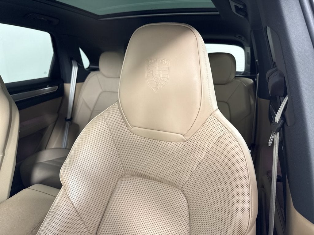 2023 Porsche Cayenne S
