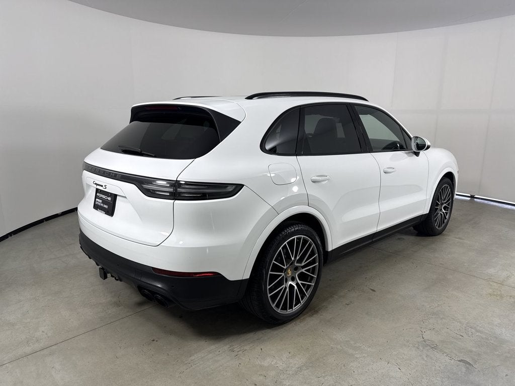 2023 Porsche Cayenne S