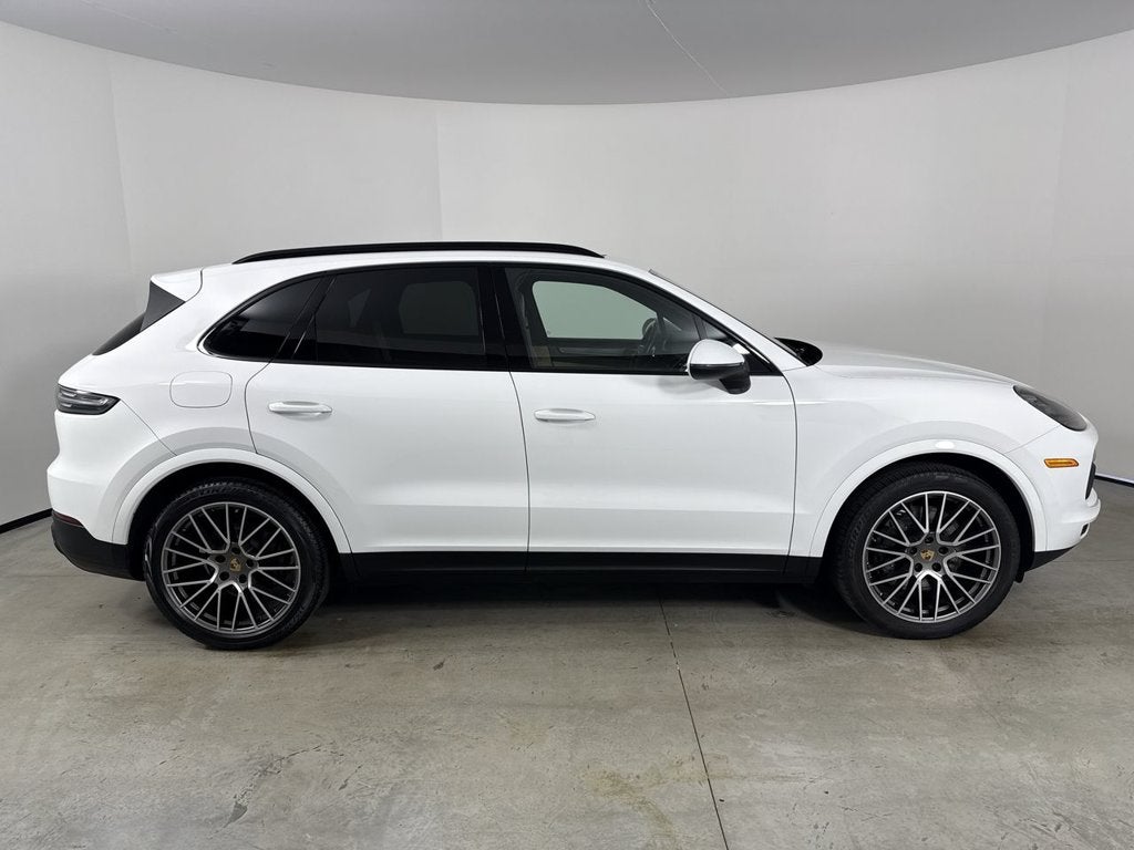 2023 Porsche Cayenne S