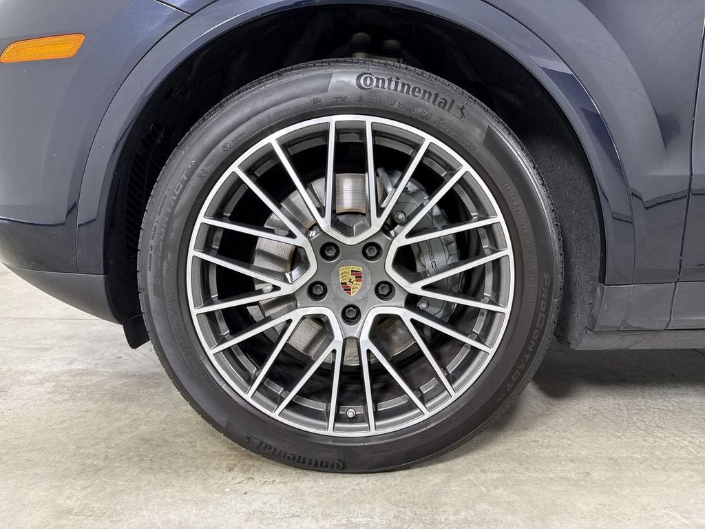 2023 Porsche Cayenne S Platinum Edition