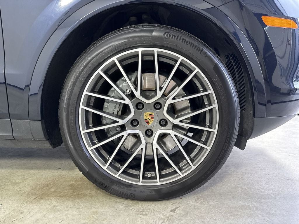 2023 Porsche Cayenne S Platinum Edition