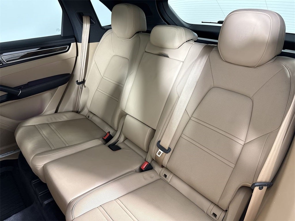 2023 Porsche Cayenne S