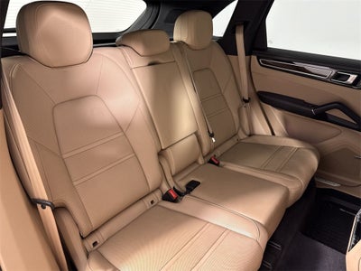2023 Porsche Cayenne S