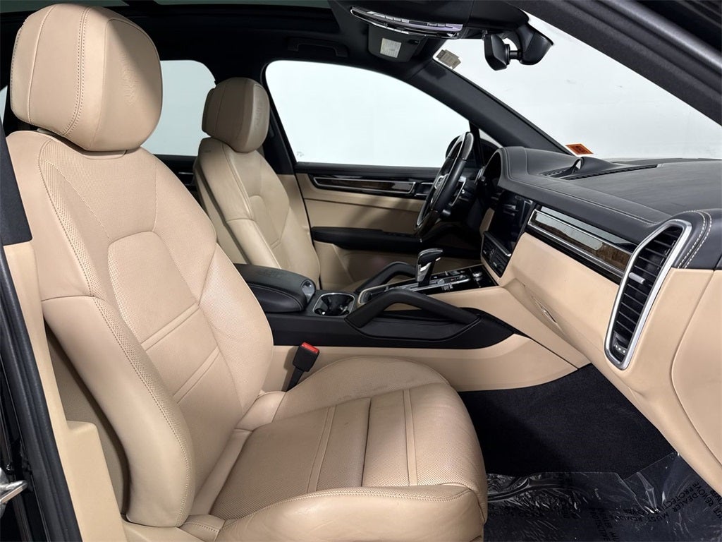2023 Porsche Cayenne S