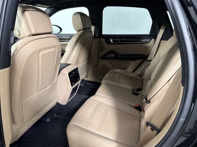2023 Porsche Cayenne S
