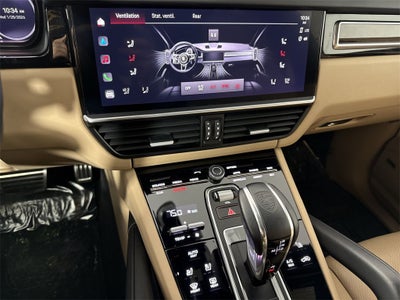 2023 Porsche Cayenne S