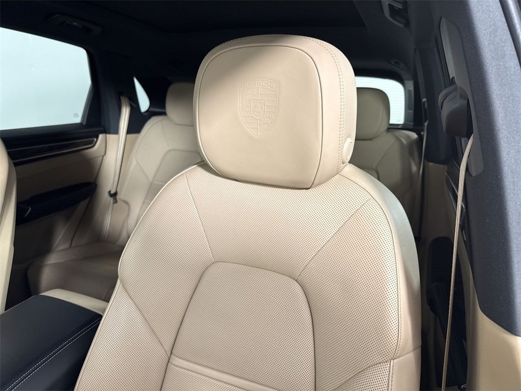 2023 Porsche Cayenne S
