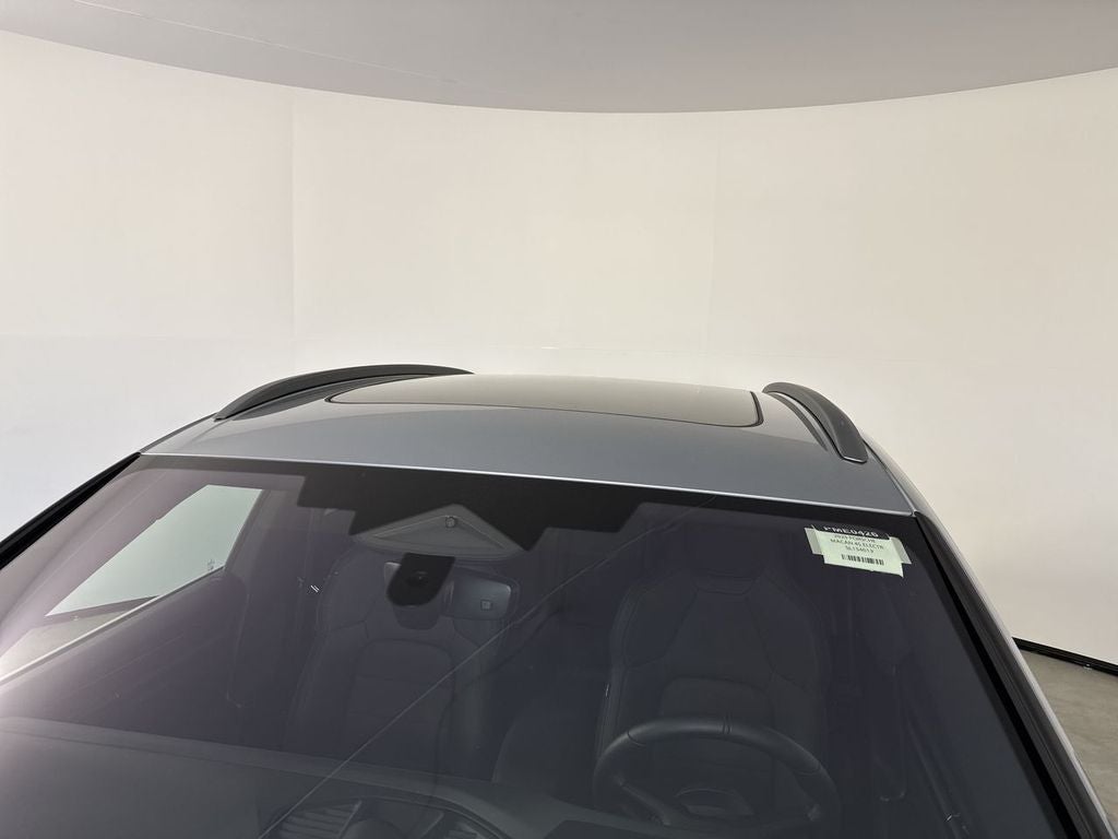 2025 Porsche Macan Electric Electric 4S