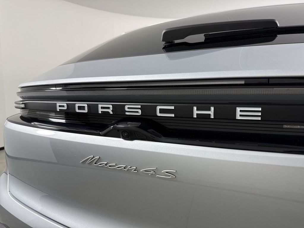 2025 Porsche Macan Electric Electric 4S