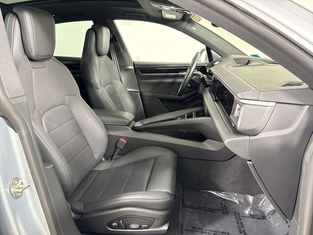 2025 Porsche Macan Electric Electric 4S