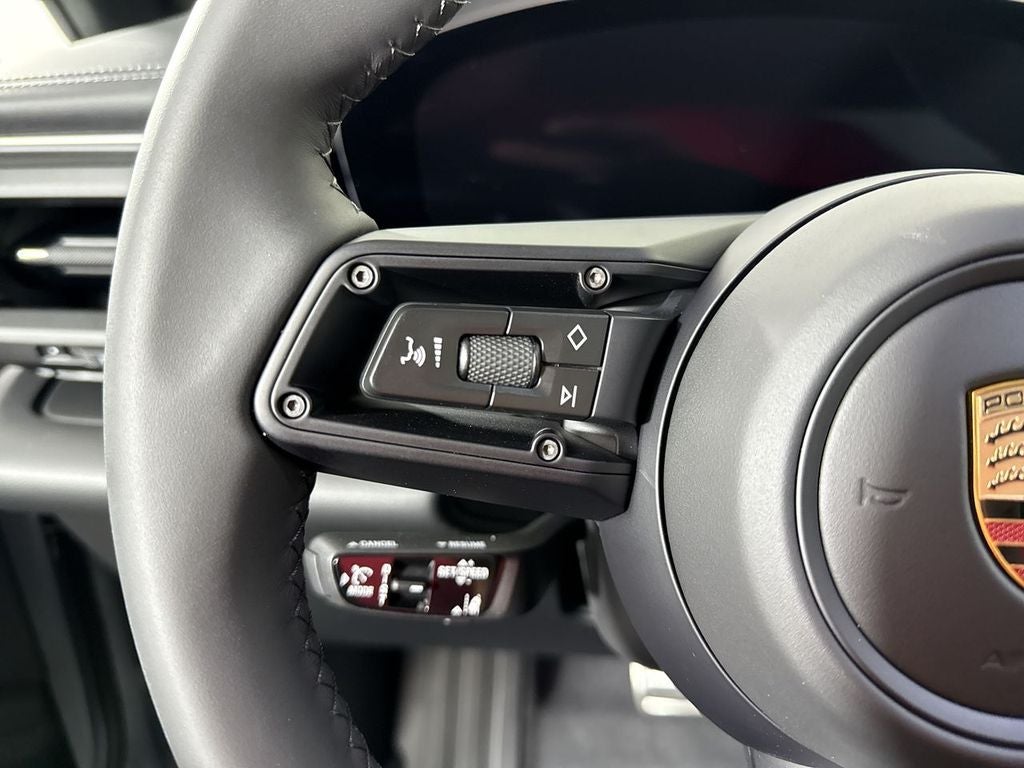 2025 Porsche Macan Electric Electric 4S